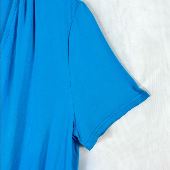 NWT Womens Lightweight V Neck Lace Trimmed Summer Top / Sz large - Picture 6 of 8